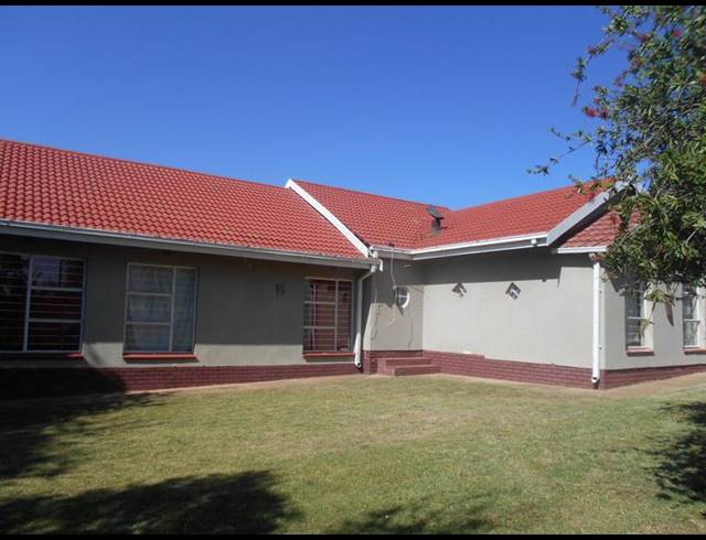 4 BEDROOM HOUSE FOR SALE IN FINSBURY